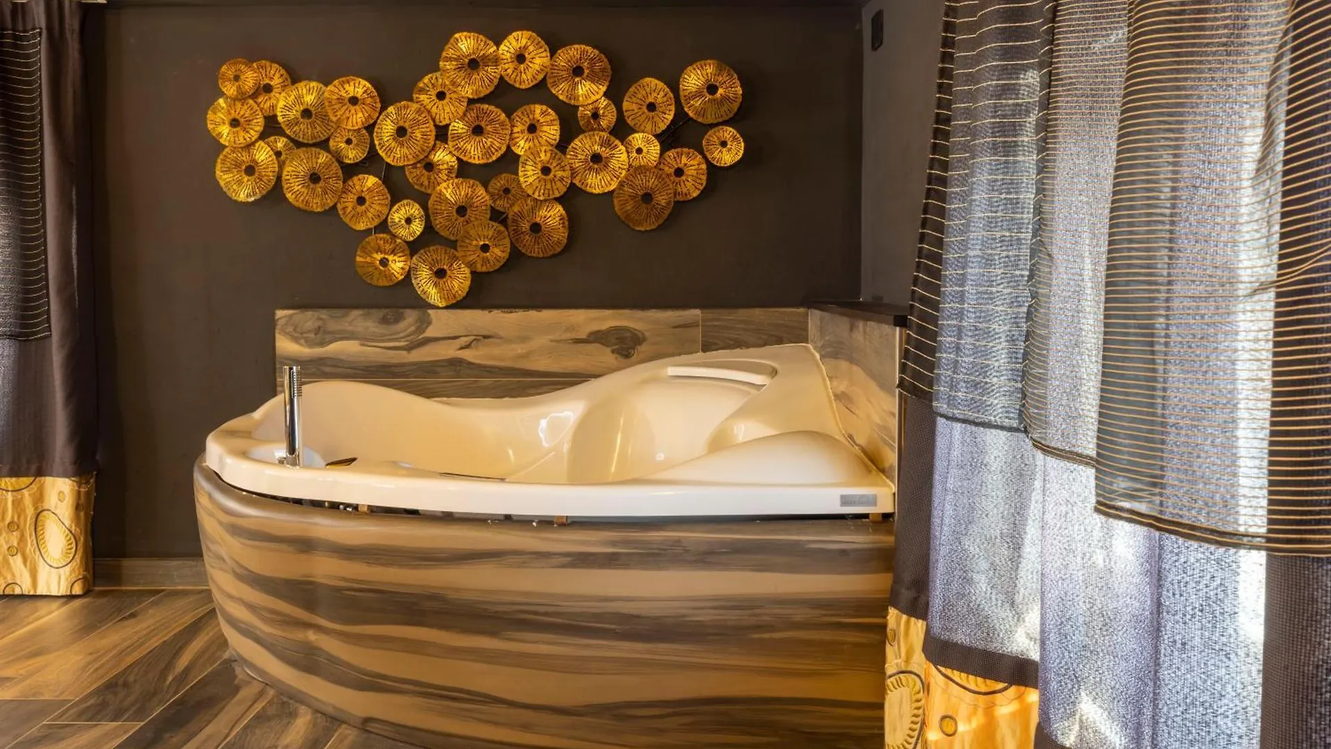 Suite Dreams Montecatini Hotel